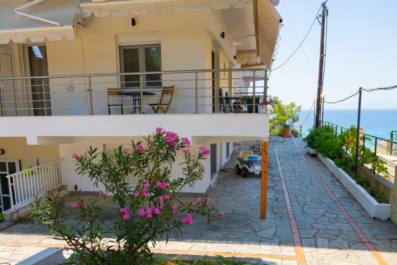 Zoe Seaview Apartment By Rentalspro - Nea Moudania Halkidiki Exterior foto